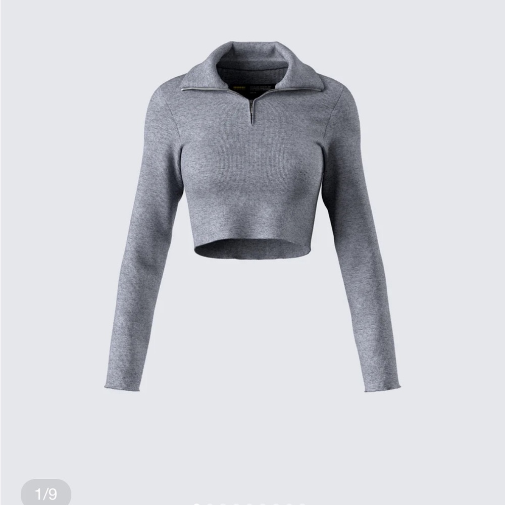 Finesse Heather Gray Cropped Zip Top